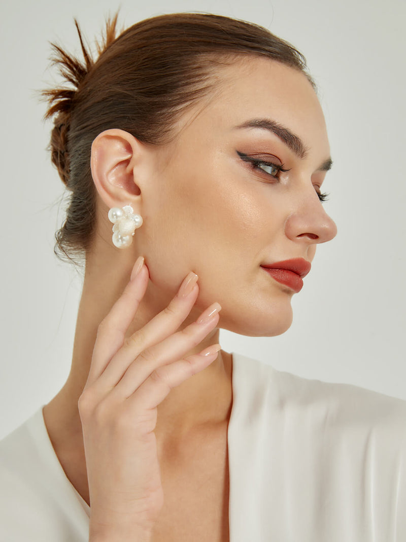 Charm Grapes Lvory Pearl Cultser Wedding Ear Stud