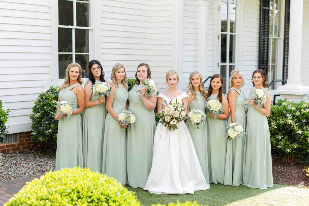 Do You Know The Charm Of Sage Green Bridesmaid Dress? Let's Know It！