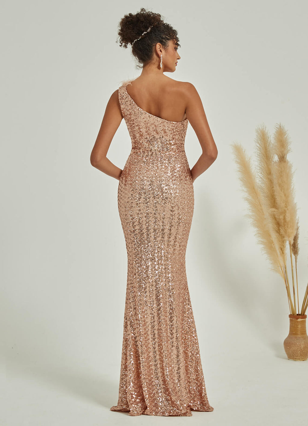 Luxury Feather Sequin One Shoulder Neckline Mermaid Formal Gown-Ruby