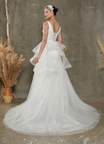 Convertible Diamond White V Neck Sleeveless Wedding Dress with Elegant  Detachable Train Remi