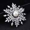 NZ bridal Luxury Retro Snowflake Brooch For Female Zircon Mosaic Imitation Pearl Pin