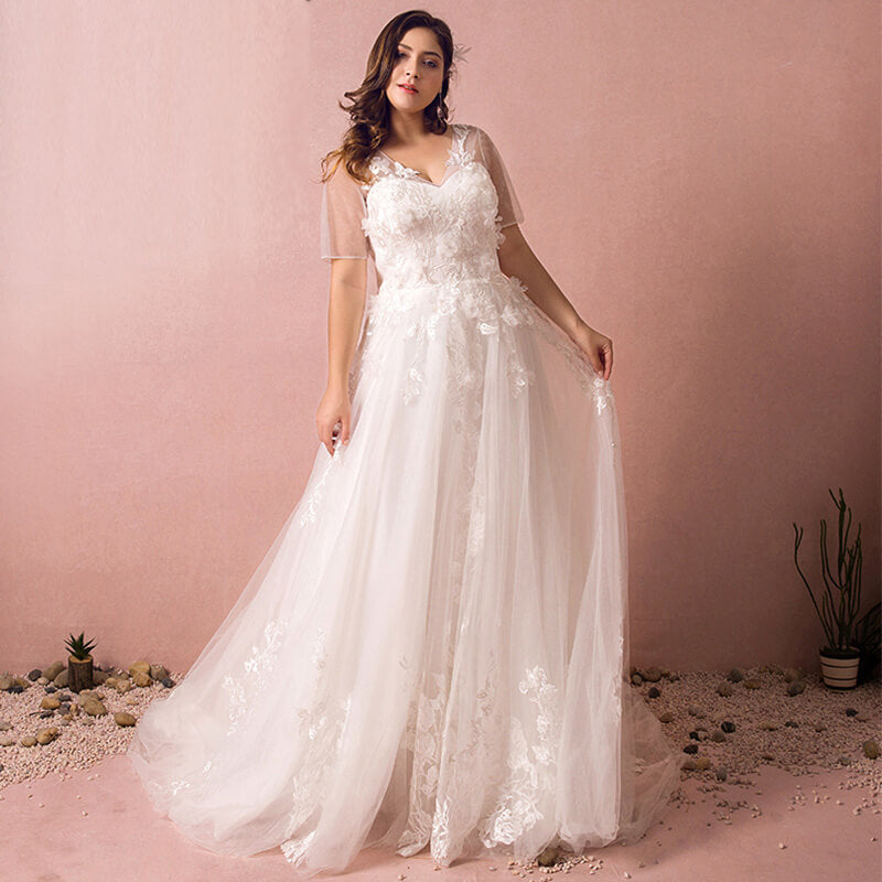 Plus Size Lace Flowing Wedding Bridal Dress