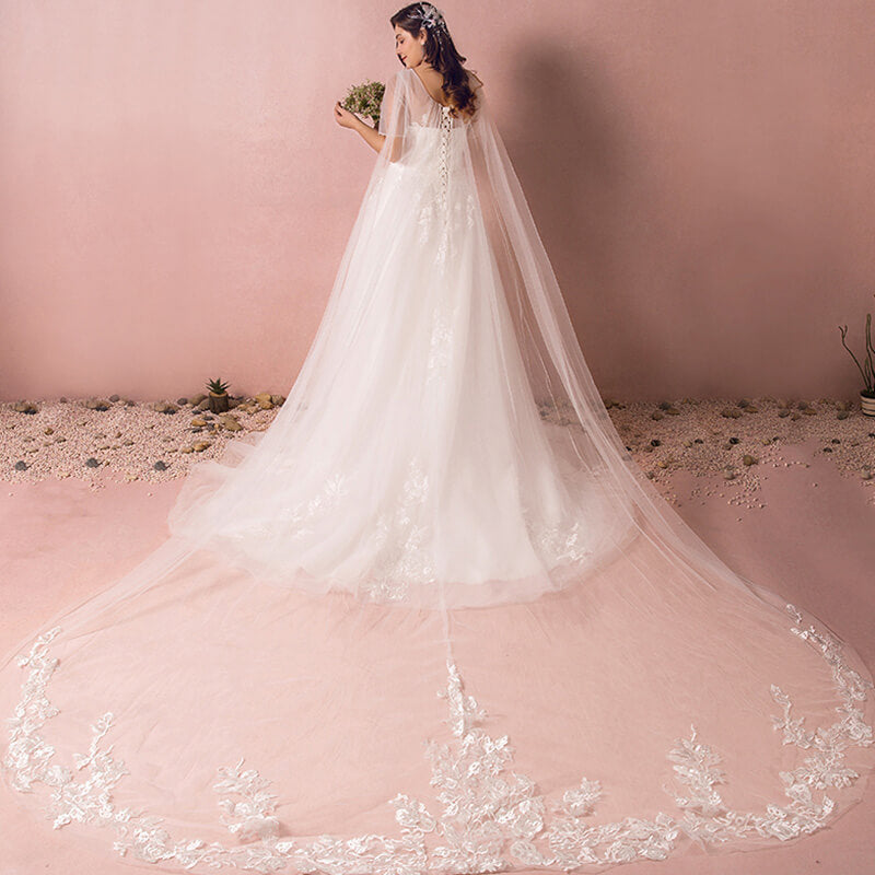 Plus Size Lace Flowing Wedding Bridal Dress