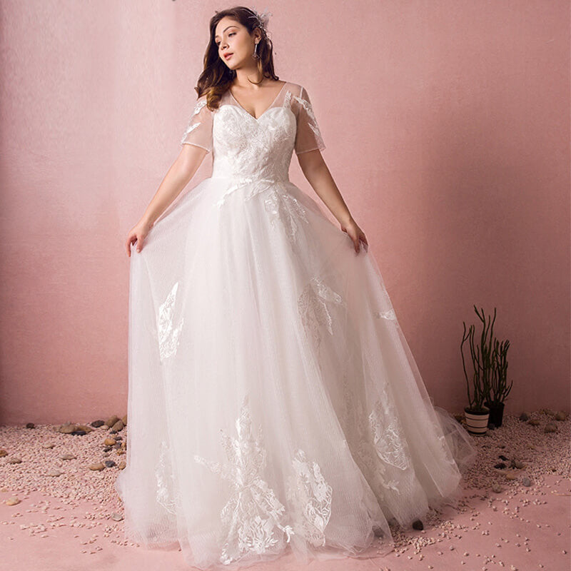 Plus Size Empire Pattern Wedding Bridal Dress with Big Train