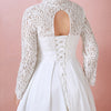 [Plus Size] Vintage Stand Collar Lace Buttons Winter Bridal Dress