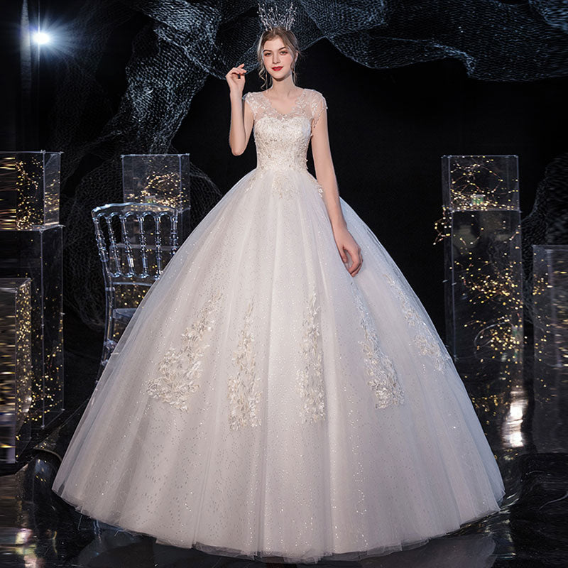 White Lace Flower V Cutting Sleeveless Wedding Gown