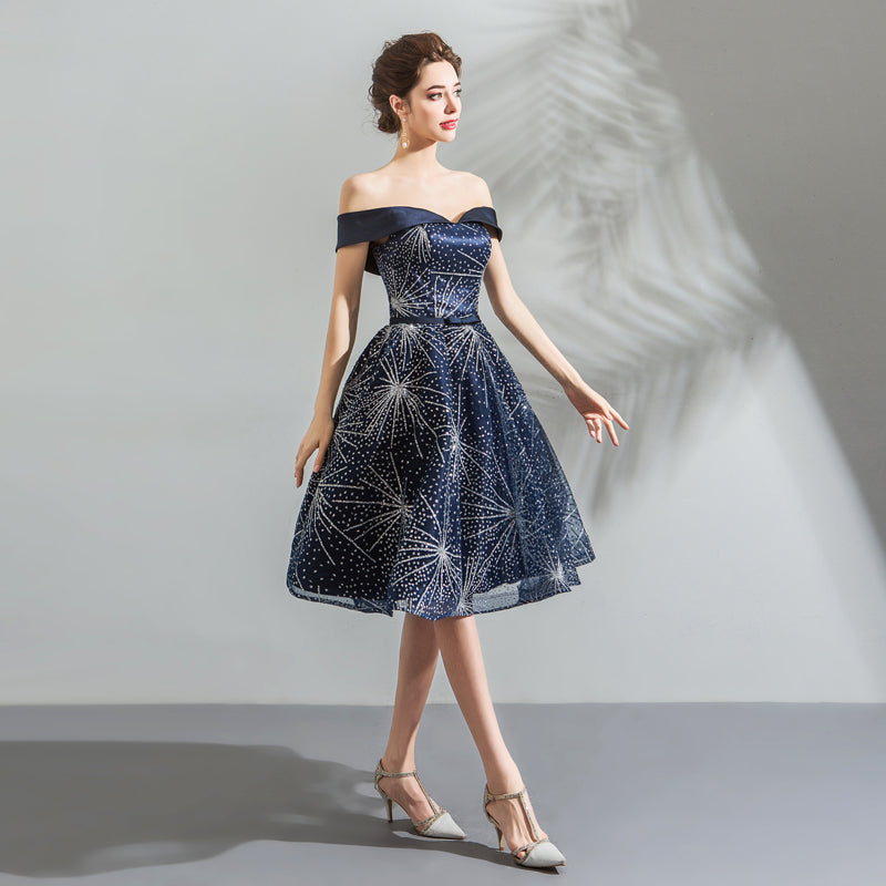 lace prom dresses A-line V Neck Lace Prom Dress With Split cg16889 classygown
